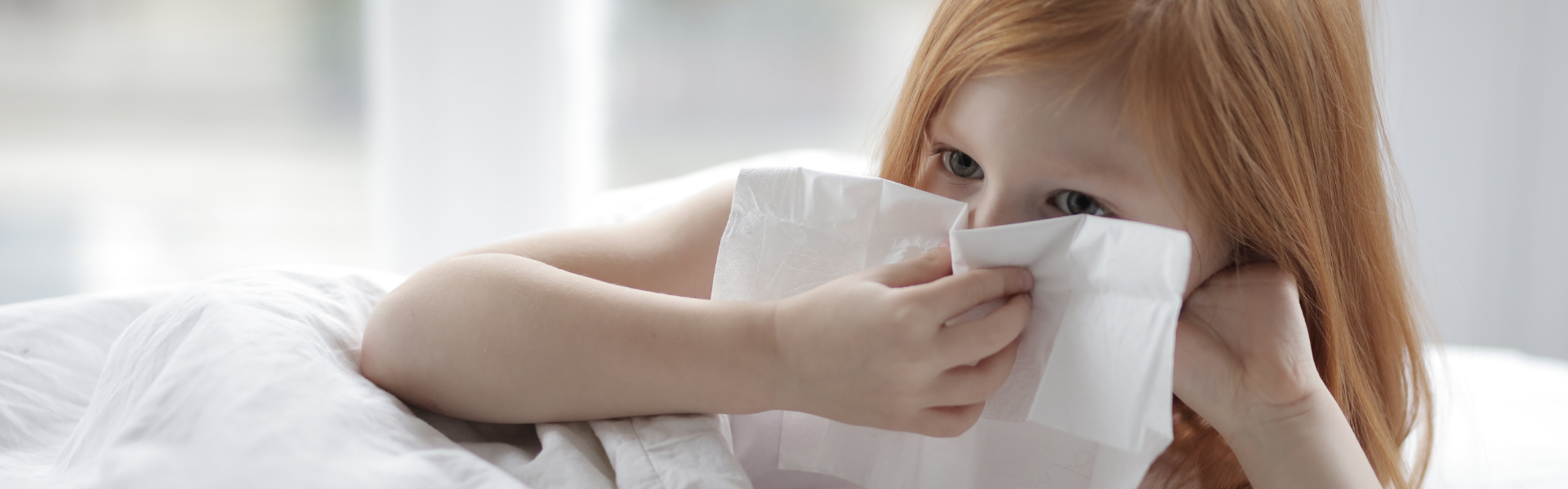 girl sneezing 1920x500 girl sneezing 1920x500